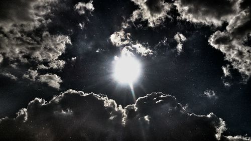 Low angle view of cloudy sky