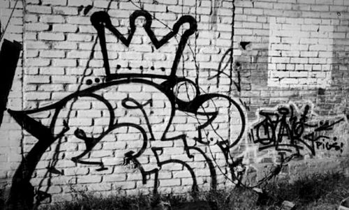 Graffiti on wall