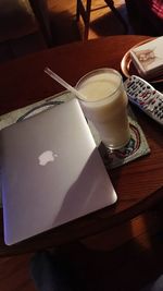 Coffee cup on table