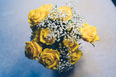 High angle view of yellow rose bouquet