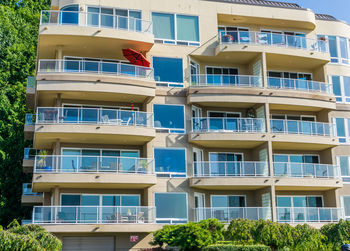 Condos in west seattle, washington.