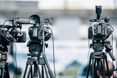 Live streaming. camera at a press conference.