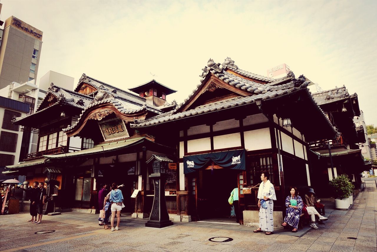 道後温泉本館 (Dogo Onsen)