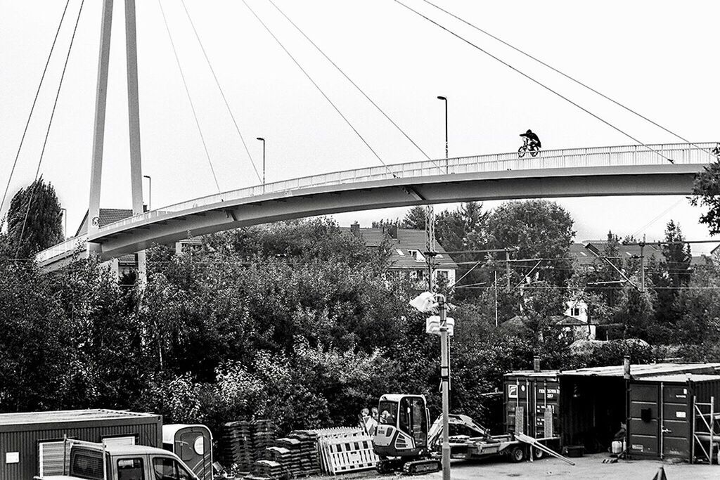 LOW ANGLE VIEW OF BRIDGE AGAINST SKY