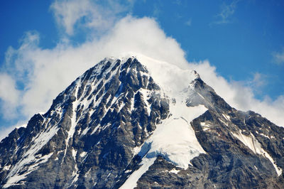 Photo of jungfrau in the swiss alps