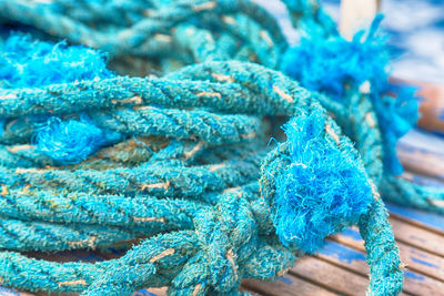 Close-up of rope tied on metal