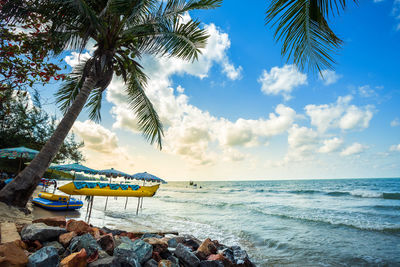 Scenic view of sea against sky