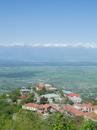 Small georgian village near sighnaghi, caucasus mountains, georgia