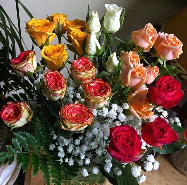 flower, rose - flower, petal, freshness, no people, fragility, flower head, bouquet, high angle view, variation, leaf, plant, nature, indoors, multi colored, beauty in nature, day, close-up