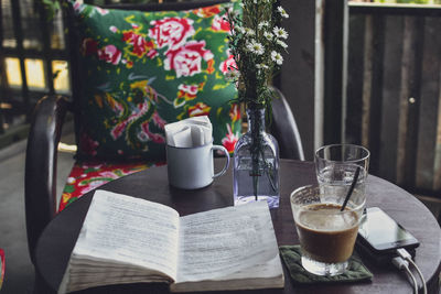 Coffee cup on table