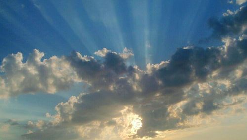 Low angle view of cloudscape against sky