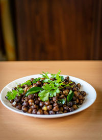 Close-up of salad in bowl on table