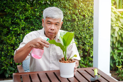 Man holding drink