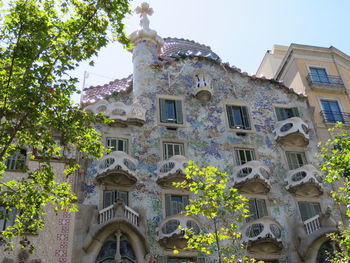 Low angle view of historic building against sky