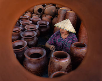 Pottery maker from clay