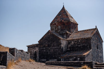 Sevanavank is a monastery on the northwestern coast of lake sevan, gegharkunik province, armenia.