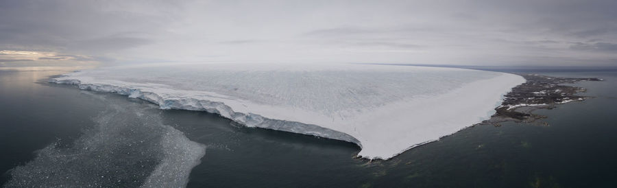 Kvitoya where the  members of andrée's arctic balloon expedition died