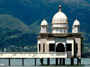 Palu little mosque.