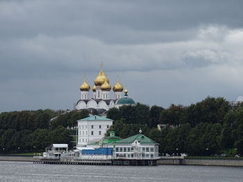 Building against cloudy sky