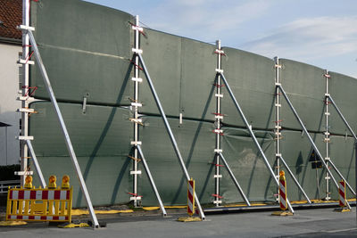 On the construction site, mobile sound protection wall