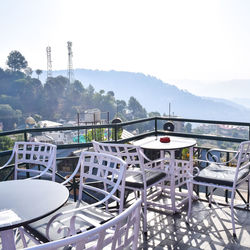 Morning view of modern rooftop restaurant at kasauli, himachal pradesh, kasauli rooftop restaurant