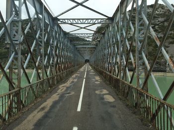 Interior of empty bridge