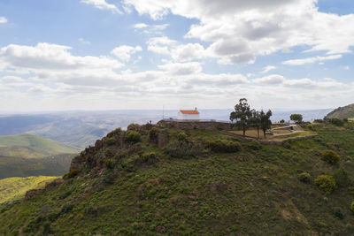 Landscape in lake lagoa redonda lagoon in serra da estrela, portugal