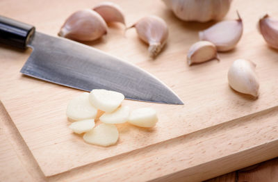 High angle view of chopped vegetables on cutting board