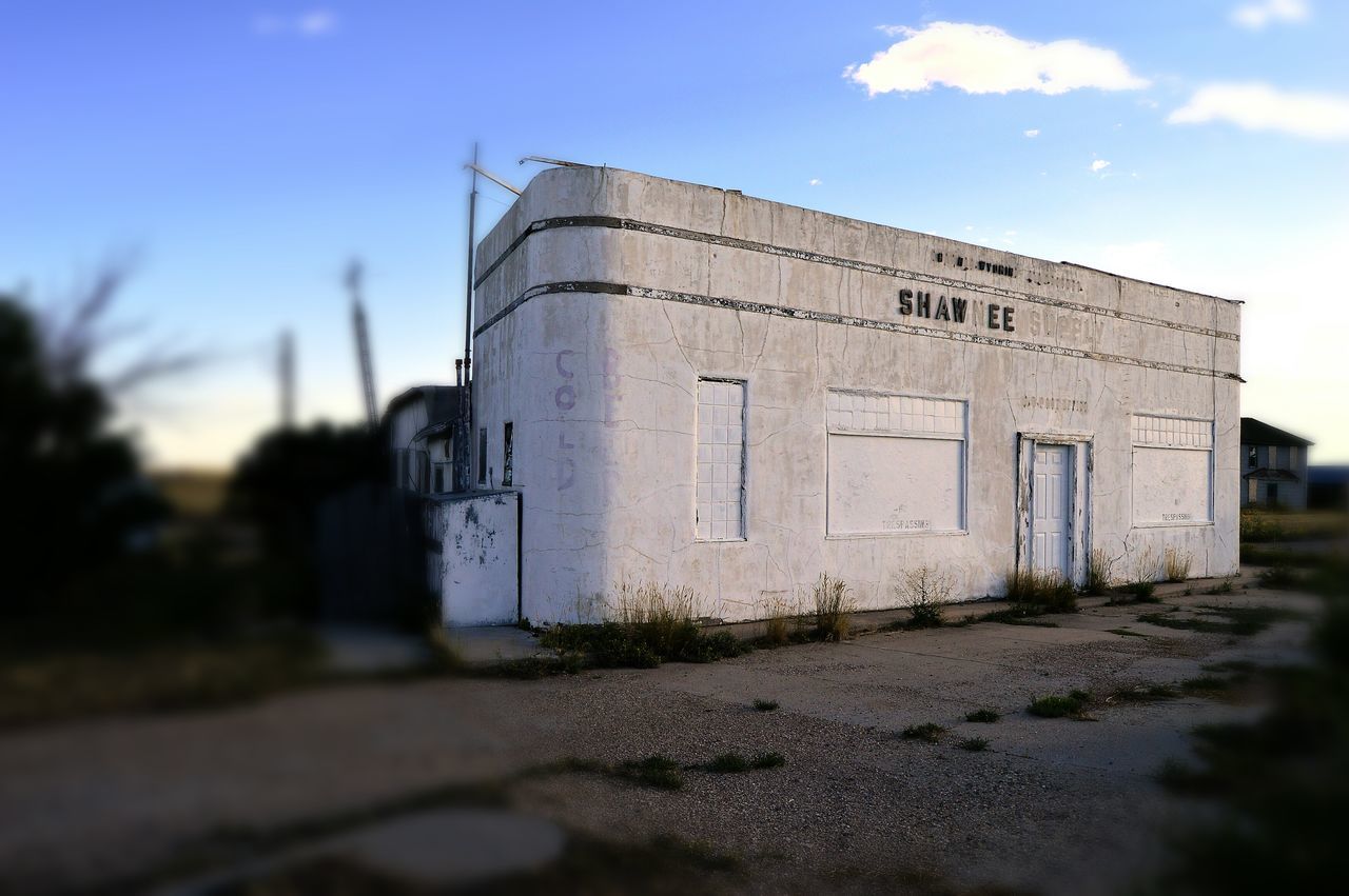 Vacant store