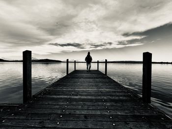 Quiet moments at the lake 