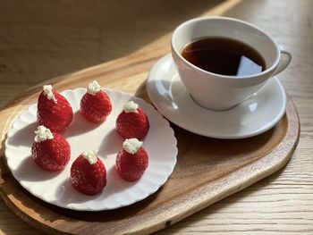 Close-up of dessert in plate on table