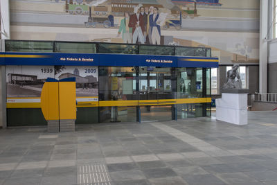 Empty seats in subway station