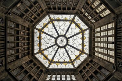 Low angle view of ceiling