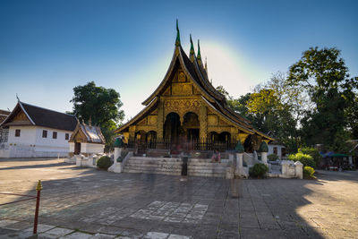 View of temple building against sky