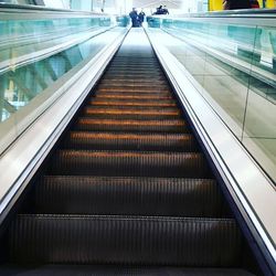 escalator