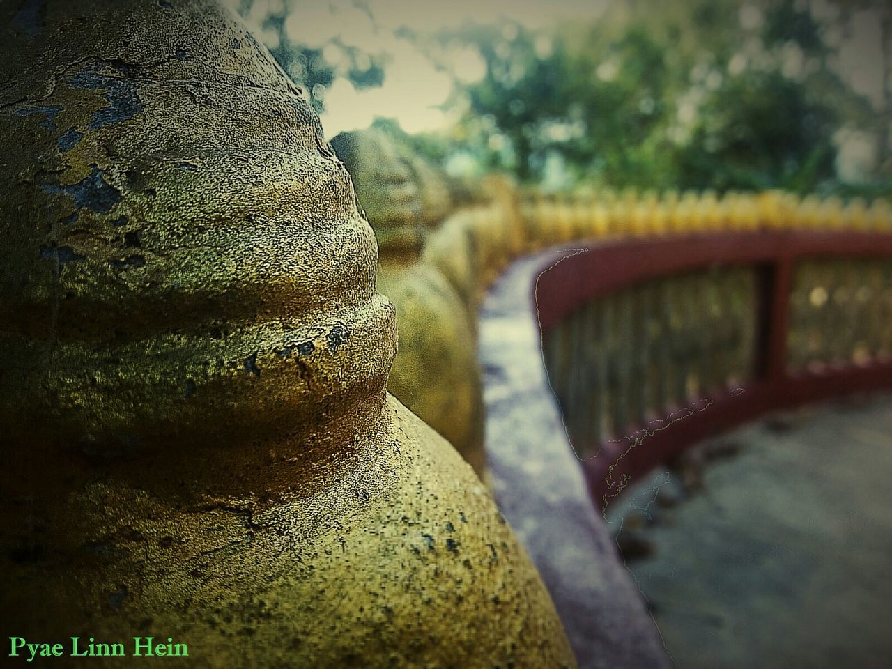 water, close-up, focus on foreground, river, metal, selective focus, outdoors, day, rusty, wet, reflection, connection, built structure, no people, old, railing, nature, rock - object, textured, metallic