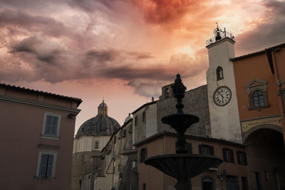 Historic center of the village of montefiascone at sunset