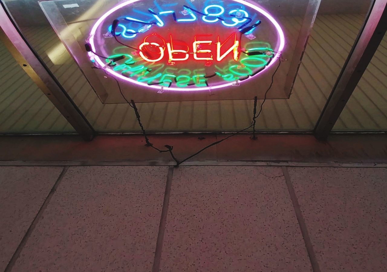 Neon reflected light food restaurants