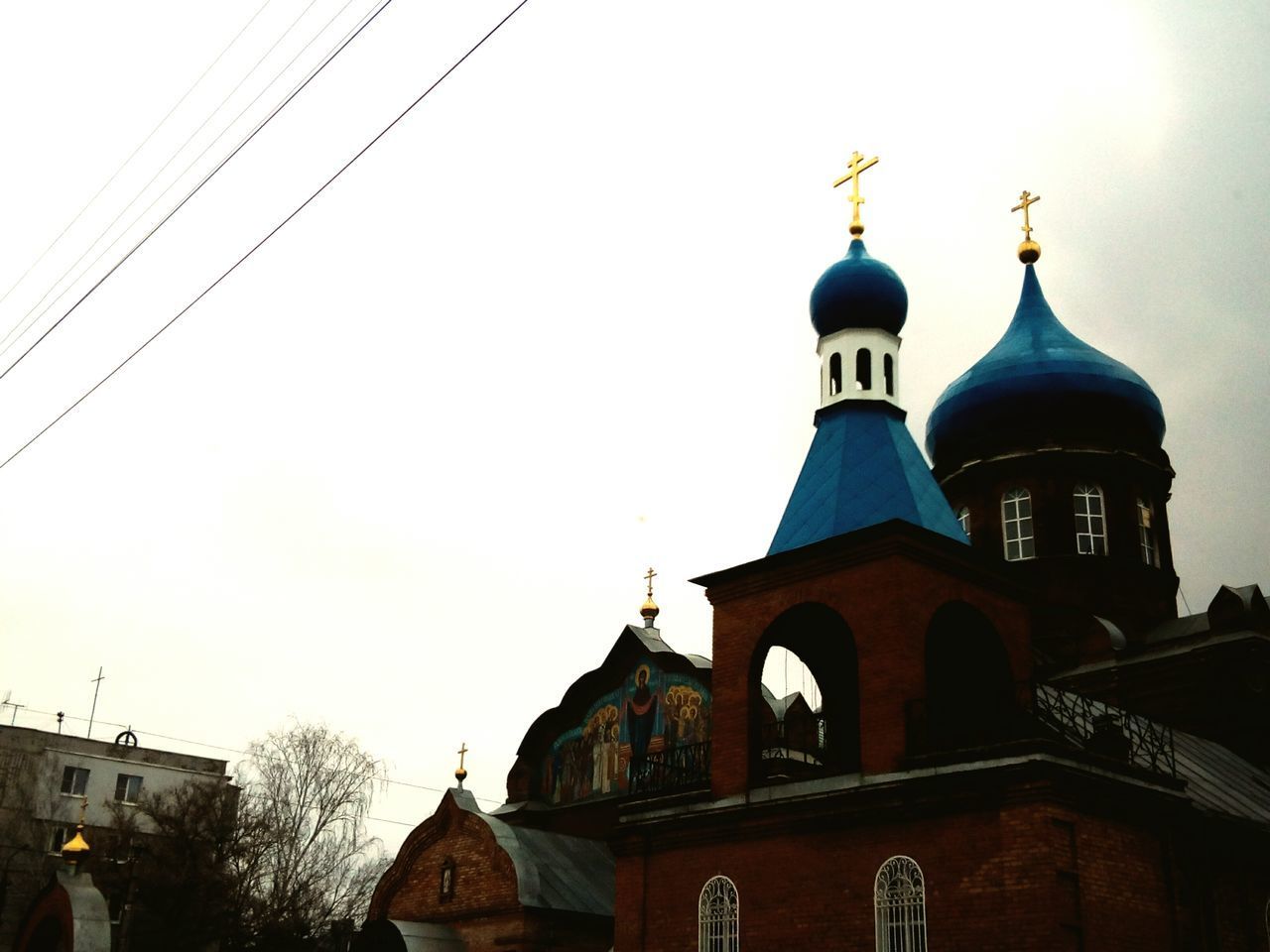 LOW ANGLE VIEW OF CHURCH AGAINST SKY