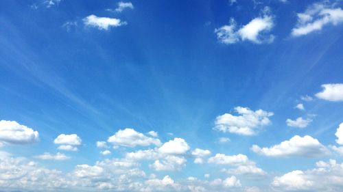 Low angle view of cloudy sky