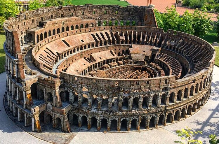 architecture, built structure, history, travel destinations, tourism, famous place, old ruin, culture, travel, ancient civilization, ancient, the past, building exterior, unesco world heritage site, arch, roman, day, sunny, archaeology, amphitheater, coliseum, monument, international landmark