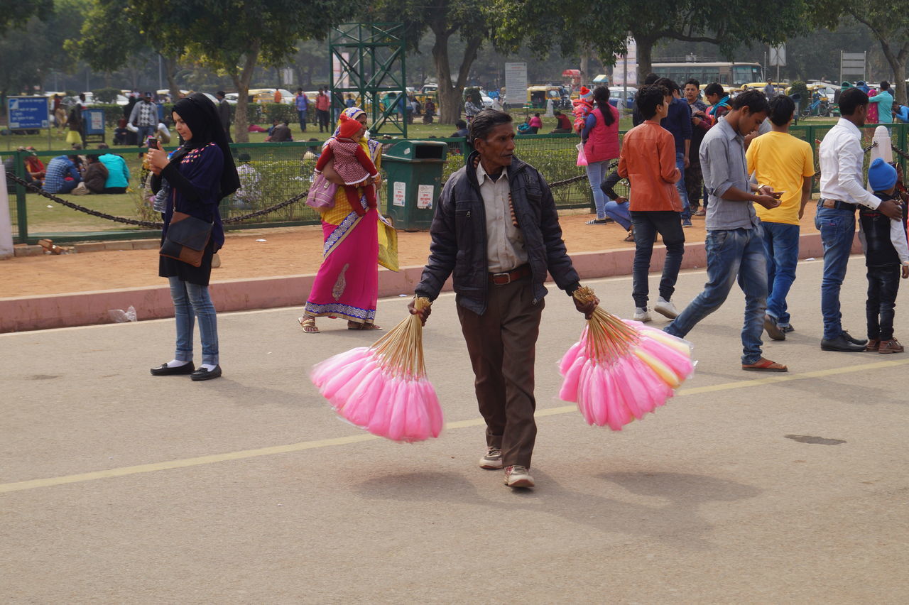 #oldmanseller #indiagate #Indianpeoples