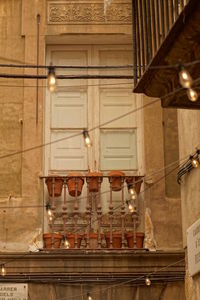 Illuminated hanging lights