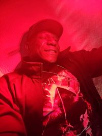 Portrait of a smiling statue