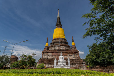 View of temple building against sky