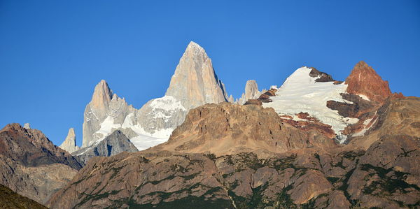 Mount fitz roy is a mountain located in patagonia, on the border between argentina and chile.