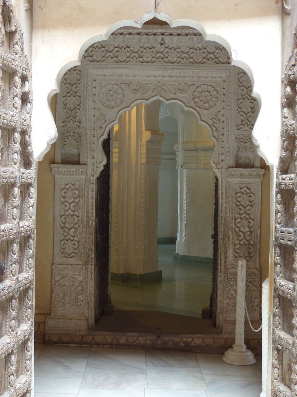 architecture, built structure, indoors, arch, no people, wall, history, pattern, interior design, the past, building, iron, fireplace, ornate, wall - building feature, room, day, wood, craft