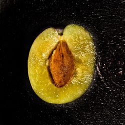 Directly above shot of lemon slices