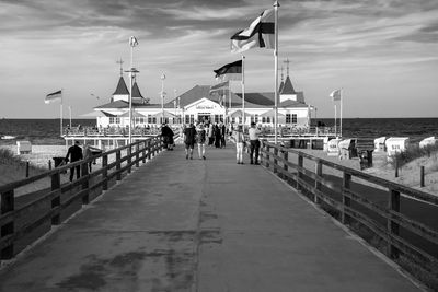 pier