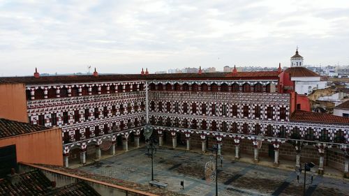 Exterior of alta plaza de badajoz